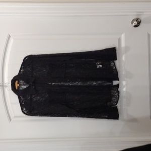 Ellen Tracy mesh top